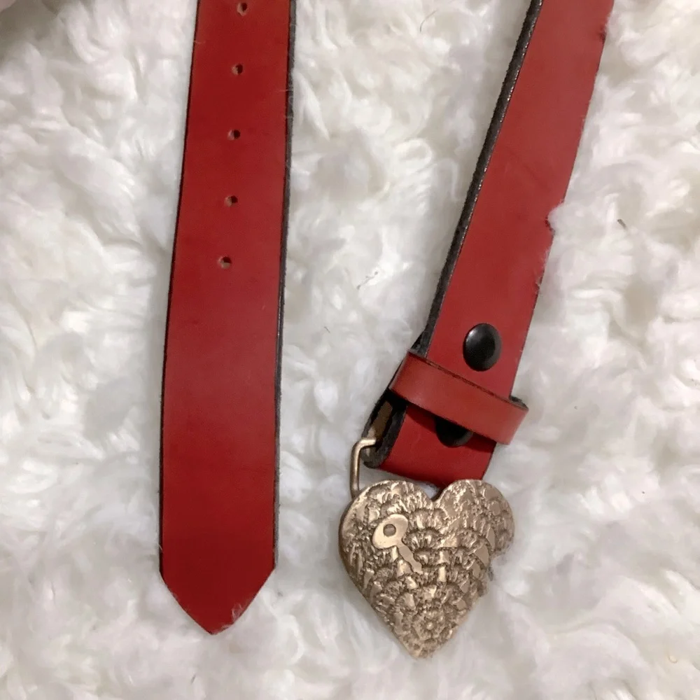 Heart 🌵 Buckle Women’s Red Leather Belt